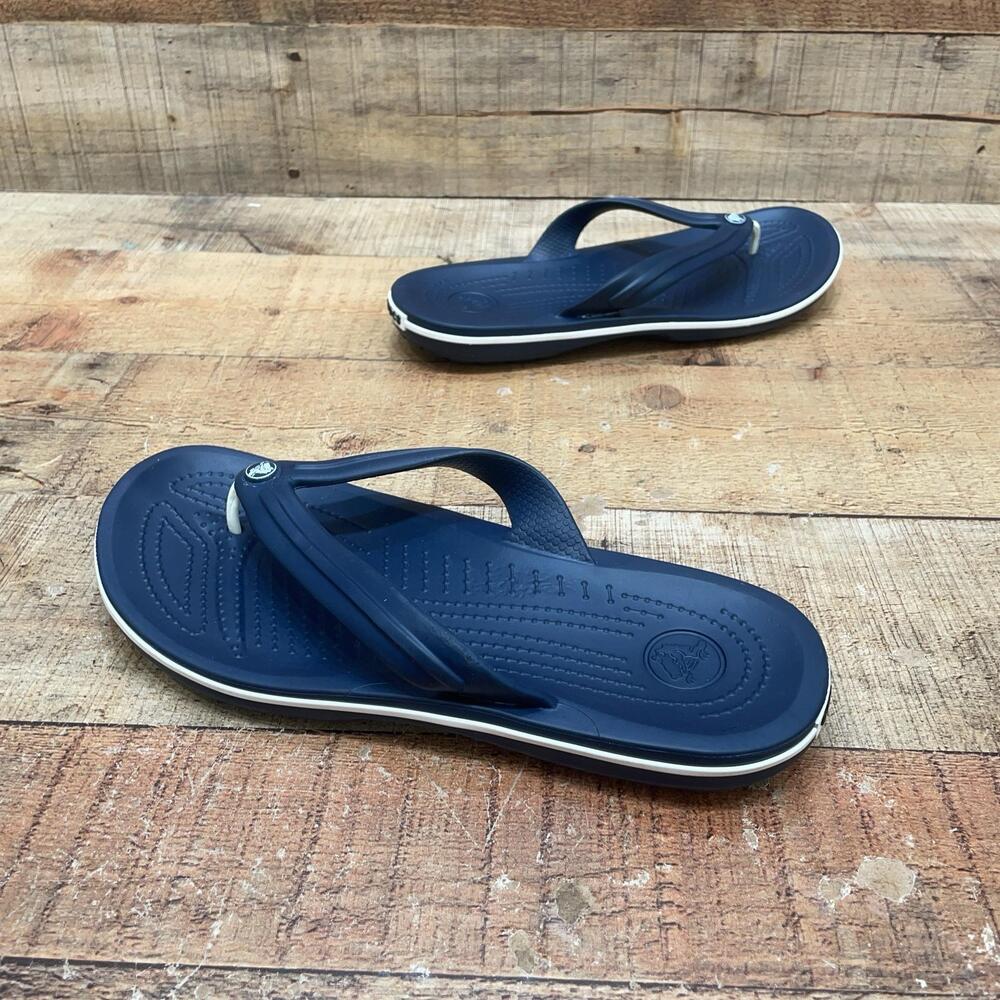 Crocs Sandals Womens Size 9 40 Blue Thong Flip Flop Comfort Waterproof Shoes
